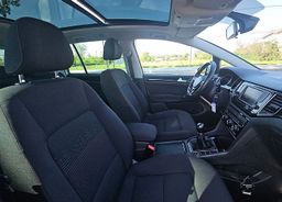 Zunanja slika - VW Golf - Sportsvan 1.6 TDI 116ks °PANORAMA° °RADAR TEMPOMAT° - 8 - Predogledna slika