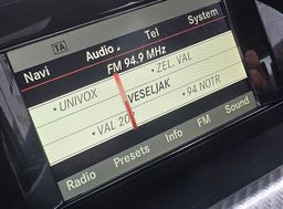 Zunanja slika - Mercedes-Benz GLK-Razred - GLK 220 BlueTEC 4MATIC XENON-ALU PLATIŠČA-PDC - 14 - Predogledna slika