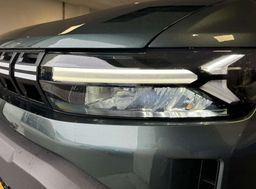 Zunanja slika - Dacia Duster - 1.2 TCe 130 4x4 JOURNEY - 8 - Predogledna slika