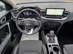 Zunanja slika - KIA XCeed - 1.6 T-GDi EX Way 7DCT - 5 - Predogledna slika