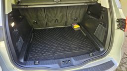 Notranja slika - Ford S-MAX - 2,0 TDCi Titanium Powershift - 10 - Predogledna slika