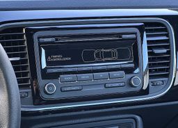 Zunanja slika - VW Beetle - 1.2 TSI BMT Design °VELIKI SERVIS PRI 180.171 KM° - 10 - Predogledna slika