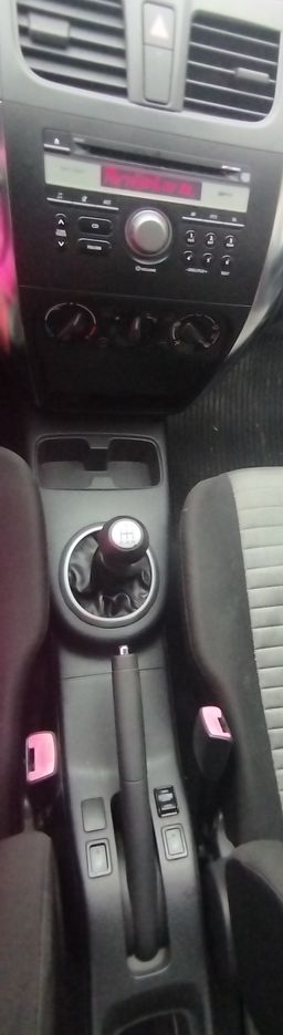 Zunanja slika - Suzuki SX4 - 4x4 1,6 Deluxe - 8 - Predogledna slika
