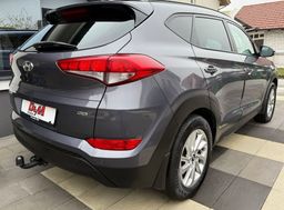 Zunanja slika - Hyundai Tucson - 1.7 CRDI|P4NORAMA|KAMERA|VLEČNA KLJUKA|17COL - 6 - Predogledna slika
