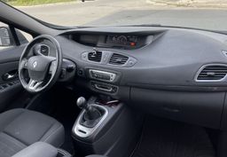 Zunanja slika - Renault Scénic - Scenic LIMITED EDITION-KEYLESS GO-PARK SENZORJI-ALU - 8 - Predogledna slika