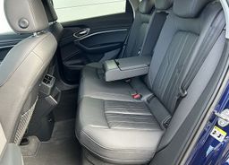 Zunanja slika - Audi e-tron - Sportback 55 quattro S line-LED-NAVI-PDC-ALU20 - 11 - Predogledna slika