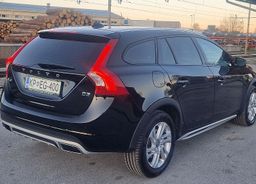 Zunanja slika - Volvo V60 Cross Country - D3 + MAX ZGODOVINA + BREZ POLOGA TUDI ZA TUJCE - 6 - Predogledna slika