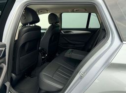 Zunanja slika - BMW Serija 5 - Touring: 530d-AUT-LED-110.000km-LIZING ZA TUJCE-4X KLIMA - 11 - Predogledna slika