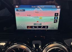 Zunanja slika - Mercedes-Benz GLA-Razred - GLA 180 d-LED-NAVI-KAMERA- LEANEASSIST- - 12 - Predogledna slika