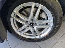 Zunanja slika - Mercedes-Benz E-Razred - AMG Line Avt. 220 AMG 4Matic.NEMŠKI.KAMERA.DIZEL - 4 - Predogledna slika