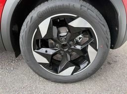 Zunanja slika - Renault Captur - TCe 140 techno AKCIJA ZALOGA - 3 - Predogledna slika