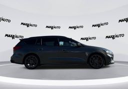 Zunanja slika - Ford Focus - 2.0 ST LED 19 RECARO KAMERA GRETJE SEDEŽEV - 4 - Predogledna slika
