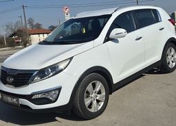 Zunanja slika - KIA Sportage - 1.7 CRDi EX Urban °ALU 17 °PDC °ODLIČNA °3. lastn - 1 - Predogledna slika