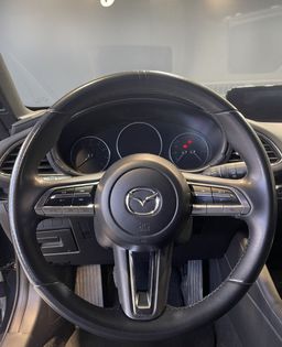 Zunanja slika - Mazda Mazda3 - HEAD UP-KEYLESS-VIRTUAL-NAVIGACIJA-KAMERA-ACC-LED - 9 - Predogledna slika