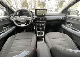 Zunanja slika - Dacia Sandero - TCe 100 Expression - 7 - Predogledna slika