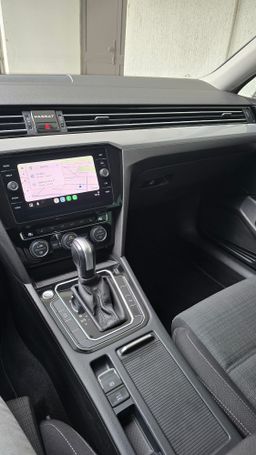 Notranja slika - VW Passat - Variant 2,0 TDI BMT SCR Business DSG - 10 - Predogledna slika