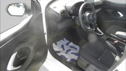 Zunanja slika - Toyota YARIS HYBRID - Toyota Yaris 1.5 VVT-i hibrid Luna 85kW - 7 - Predogledna slika