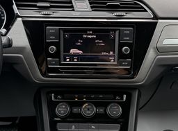 Zunanja slika - VW Touran - 2.0 TDI SCR Family 110  150  PARK SENZ. JAMSTV... - 12 - Predogledna slika