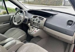 Zunanja slika - Renault Scénic - Scenic Privilege Confort 1.6 16v SAMO 132766KM PANORAMA.. - 7 - Predogledna slika