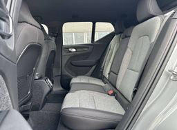 Zunanja slika - Volvo XC40 - B3P Core Avt. - 11 - Predogledna slika