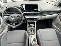 Notranja slika - Hyundai Bayon - 1.0 T-GDI PREMIUM/Radar, SmartSense+, Winter, two-tone, rg - 5 - Predogledna slika