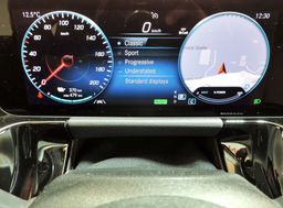 Zunanja slika - Mercedes-Benz EQA - 250  LED-KAMERA-MRTVI KOTI - 17 - Predogledna slika