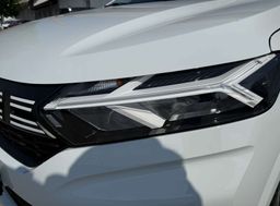 Zunanja slika - Dacia Sandero - 1.0 TCe 90 Expression - 7 - Predogledna slika