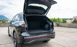 Zunanja slika - VW Tiguan - 2.0 TDI DSG 4JOY 110kW BLACK STYLE - 11 - Predogledna slika