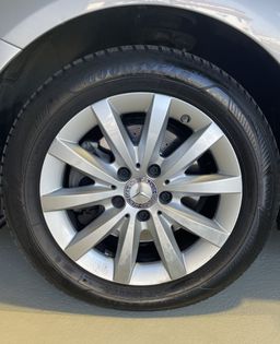 Zunanja slika - Mercedes-Benz B-Razred - B200CDI-NAVIGACIJA-TEMPOMAT-MULTIFUNKCIJA-KAMERA - 7 - Predogledna slika