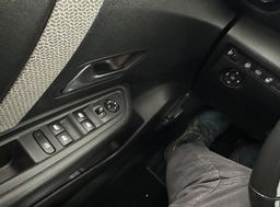 Zunanja slika - Citroën C4 - Shine Pack 1.5 BlueHDI 96KW.USNJE.KAMERA.LED.NAVI - 19 - Predogledna slika