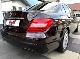 Zunanja slika - Mercedes-Benz C-Razred - C 220 CDI|SLO|XENON|NAVI|2X PDC|NOVE GUME - 3 - Predogledna slika