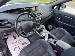 Zunanja slika - Renault Grand Scenic - Bose TCe 130PS 7SEDEŽEV LED NAVI PDC ALU17 - 2 - Predogledna slika