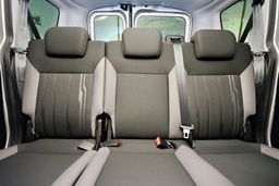 Zunanja slika - Fiat Doblo - 1.4 16v Easy PDC-KLJUKA-BLUETOOTH - 8 - Predogledna slika