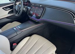 Zunanja slika - Mercedes-Benz E-Razred - 220d-AUT-AVANTGARDE-DISTRONIC-NAVI-LED-PREMIUM - 8 - Predogledna slika