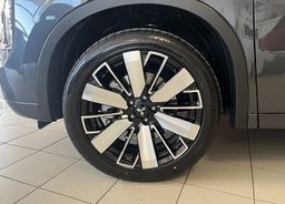 Zunanja slika - Mitsubishi Outlander - 2.4 PHEV INSTYLE NA ZALOGI - 15 - Predogledna slika