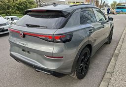 Zunanja slika - VW T-Roc - 1.5 eTSI R-line DSG 110  150 - 5 - Predogledna slika