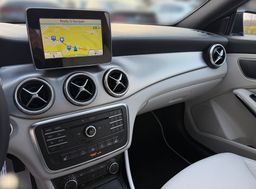 Zunanja slika - Mercedes-Benz CLA-Razred - CLA Shooting Brake CLA 200 d SLOVENSKO PANORAMA KAMERA XENON PDC - 20 - Predogledna slika