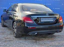 Zunanja slika - Mercedes-Benz E-Razred - E 200 d SPORT MULTIBEAM VZR KAMERA NAVI TEMPO - 5 - Predogledna slika