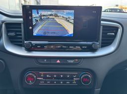 Zunanja slika - KIA Ceed - 1.0 T-GDi LX Champion+ ISG. M T 74 kW - 17 - Predogledna slika