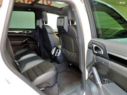 Zunanja slika - Porsche Cayenne - 3.0 TD TIPTRONIC - 11 - Predogledna slika