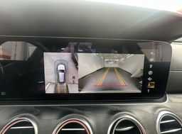 Zunanja slika - Mercedes-Benz E-Razred - E 220 d T AMG Line Avt.USNJE.KAMERA.LED.NAVI.KLJUK - 14 - Predogledna slika