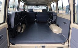 Zunanja slika - Toyota Land Cruiser - 4.0 V6 - 8 - Predogledna slika
