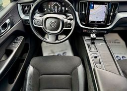 Zunanja slika - Volvo XC60 - D4 AWD Momentum B-kat.pnevm. - 9 - Predogledna slika