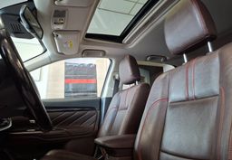 Zunanja slika - Mitsubishi Outlander - PHEV 4WD 2.0 Instyle Navi+ Avt.-SLO-ODLIČEN- - 13 - Predogledna slika