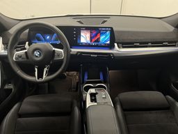 Zunanja slika - BMW iX - 2 eDrive20 - 6 - Predogledna slika