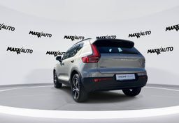 Zunanja slika - Volvo XC40 - B3P Plus Dark Avt - 6 - Predogledna slika
