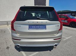 Zunanja slika - Volvo XC90 - D5 AWD MOMENTUM BLIS ACC LED KAM NAVI... - 7 - Predogledna slika