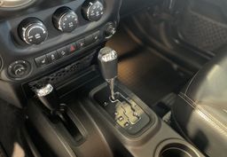 Zunanja slika - Jeep Wrangler - 2.8CRD-AUT-SAHARA-GRETJE SEDEŽEV-USNJE - 14 - Predogledna slika