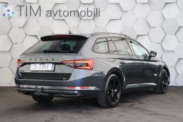 Zunanja slika - Škoda Superb - Combi 2.0 TDI DSG Sportline 150KM - 3 - Predogledna slika
