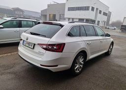 Zunanja slika - Škoda Superb - Combi 2.0 TDI Style Dsg - 3 - Predogledna slika